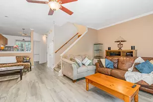 7329 Bonnie Ridge Ct, Raleigh, NC 27615 - Photo 4