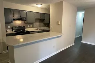 1300 Park Glen Dr, Raleigh, NC 27610 - Photo 4