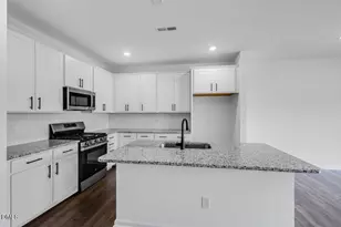 110 Sepals Pl, Wendell, NC 27591 - Photo 2