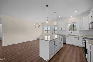 5547 Martys Ct, Bailey, NC 27807 - Photo 10