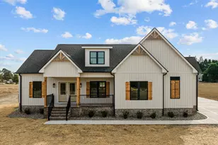 5547 Martys Ct, Bailey, NC 27807 - Photo 2