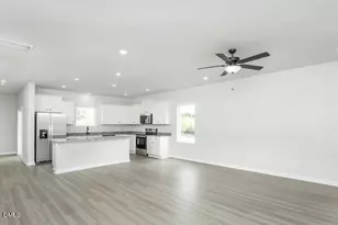 49 Neuse Bluff Cir, Clayton, NC 27527 - Photo 4