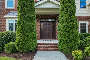 204 S Bend Dr, Durham, NC 27713 - Photo 2