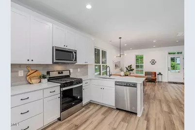 614 E Ellerbee Street, Durham, NC 27704 - Photo 6