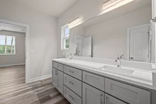 525 N Hoover Rd, Durham, NC 27703 - Photo 18