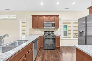 919 Branch Line Ln, Apex, NC 27502 - Photo 10