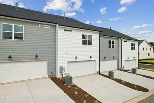 812 Barlow Dr, Knightdale, NC 27545 - Photo 2