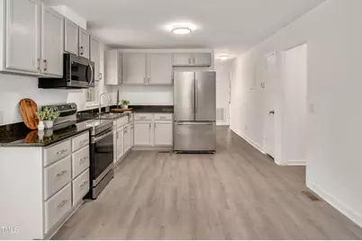 611 W James Street, Lillington, NC 27546 - Photo 18