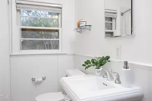 1708 Shawnee St, Durham, NC 27701 - Photo 32