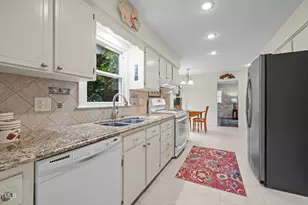 5416 Cedarwood Dr, Raleigh, NC 27609 - Photo 16