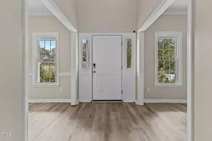 8318 Umstead Dr, Fayetteville, NC 28304 - Photo 10