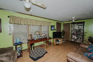 6869 87, Graham, NC 27253 - Photo 10