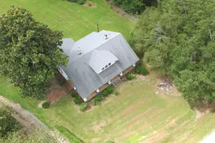 131 King Rd, Warrenton, NC 27589 - Photo 2