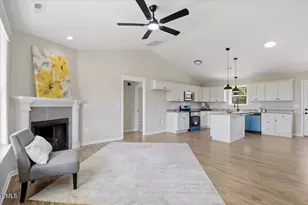 104 Grace Pond Ave, Benson, NC 27504 - Photo 12