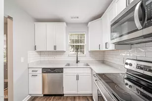 932 S Fifth St, Mebane, NC 27302 - Photo 8