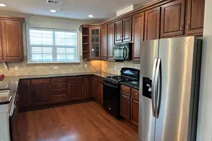 10511 Rosegate Ct, Raleigh, NC 27617 - Photo 14