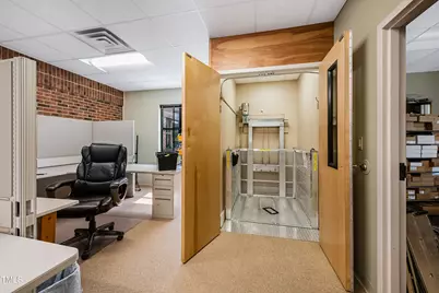 605 Eastowne Drive, Chapel Hill, NC 27514 - Photo 30