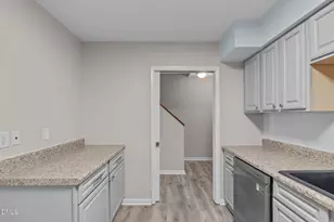 250 S Estes Dr, Chapel Hill, NC 27514 - Photo 8