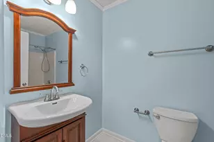 250 S Estes Dr, Chapel Hill, NC 27514 - Photo 22