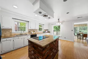 1401 Granada Dr, Raleigh, NC 27612 - Photo 10