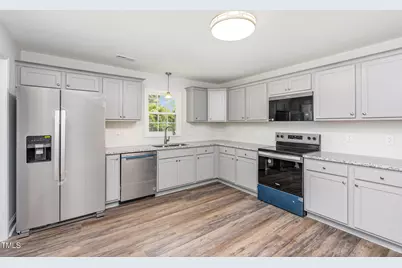 315 S Main Street, Four Oaks, NC 27524 - Photo 4