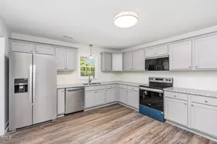 315 S Main St, Four Oaks, NC 27524 - Photo 4