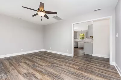 315 S Main Street, Four Oaks, NC 27524 - Photo 8