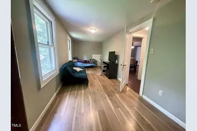 330 W Young Avenue, Henderson, NC 27536 - Photo 16