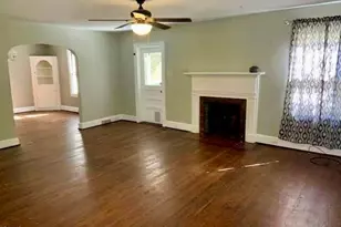 330 W Young Ave, Henderson, NC 27536 - Photo 6