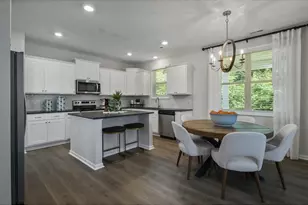 69 White Azalea Wy, Benson, NC 27504 - Photo 4