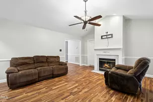 211 Mary Sandra Pl, Clayton, NC 27520 - Photo 4