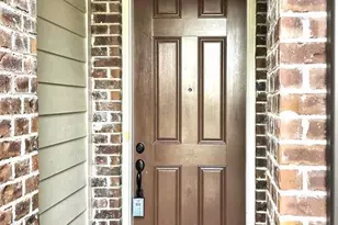 207 Alamosa Pl, Cary, NC 27519 - Photo 2