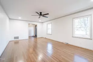 2804 Edgewood Ave, Burlington, NC 27215 - Photo 6