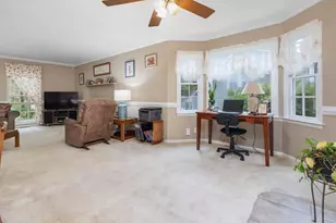 209 Parkmeadow Dr, Cary, NC 27519 - Photo 20