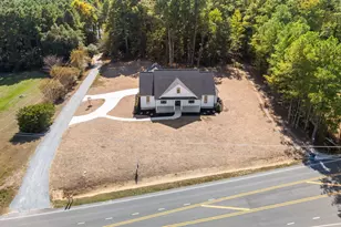 582 Harnett Central Rd, Fuquay Varina, NC 27526 - Photo 6