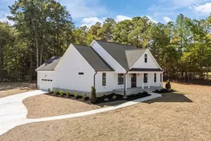 582 Harnett Central Rd, Fuquay Varina, NC 27526 - Photo 2