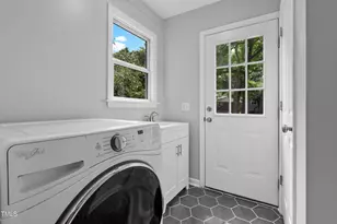 323 Graves St, Reidsville, NC 27320 - Photo 18