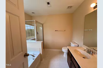 1009 Remington Oaks Circle, Cary, NC 27519 - Photo 8