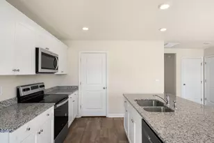 7352 Michelle Rd, Rocky Mount, NC 27803 - Photo 12