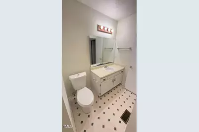 3401 Whitford Court, Raleigh, NC 27606 - Photo 10