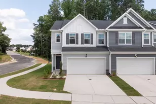 421 Deep Oak Dr, Rolesville, NC 27571 - Photo 2