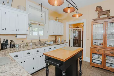 270 W Main Street, Yanceyville, NC 27379 - Photo 22