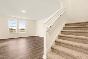 45 E Emily Gardens Dr, Selma, NC 27576 - Photo 4