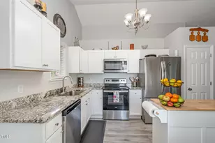 501 Somerset Dr, Zebulon, NC 27597 - Photo 8