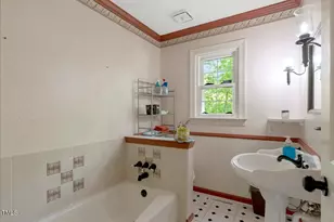 160 Shadow Brook Dr, Henderson, NC 27537 - Photo 14