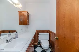 702 N Vance St, Sanford, NC 27330 - Photo 24