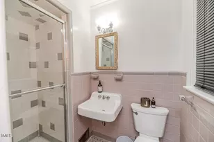 702 N Vance St, Sanford, NC 27330 - Photo 16