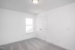 576 Highview Dr, Benson, NC 27504 - Photo 10