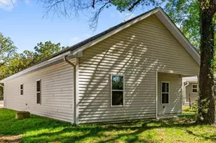 1181 Flora Ave, Burlington, NC 27217 - Photo 30