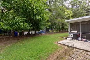 102 Sue Ann Ct, Carrboro, NC 27510 - Photo 16